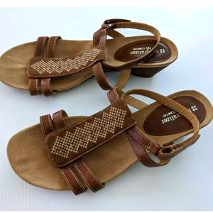 Naturalizer N5 Comfort 9W Women's  Brown Sandals L